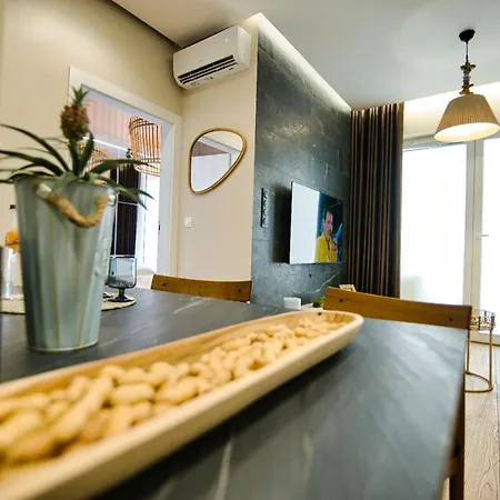 Apartament Kameleon 55 Apartment *